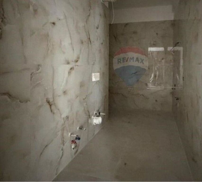 Appartamento 2+1 vicino a Kryegjyshata via Ali Demi ID: 530181090-89