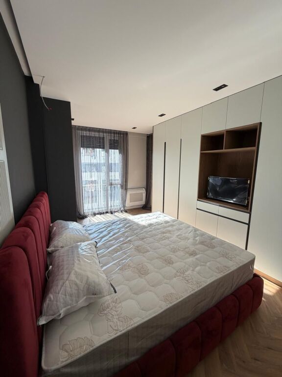 SHITET APARTAMENT 2+1 SHKOZE