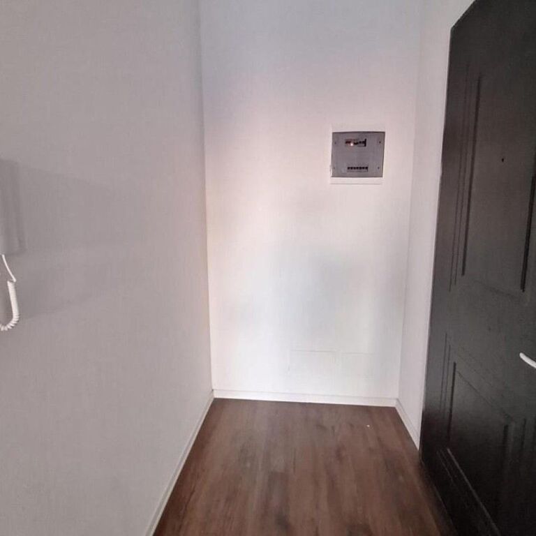 🏡✨ Apartament 1+1 në shitje – Rruga e Kosovarëve ✨🏡