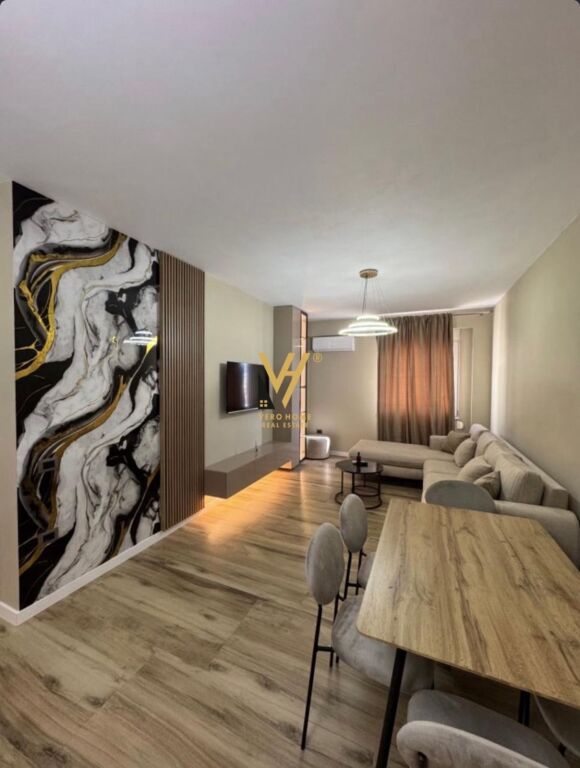 JEPET APARTAMENT 1+1+BLK ME QIRA TE RRUGA NDRE MJEDA 70.000 LEKE