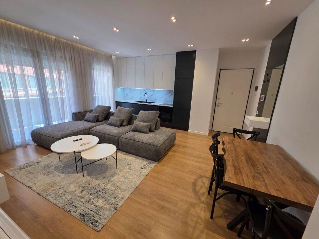 APARTAMENT ME QIRA 1+1 TE KOMPLEKSI DELIJORGJI