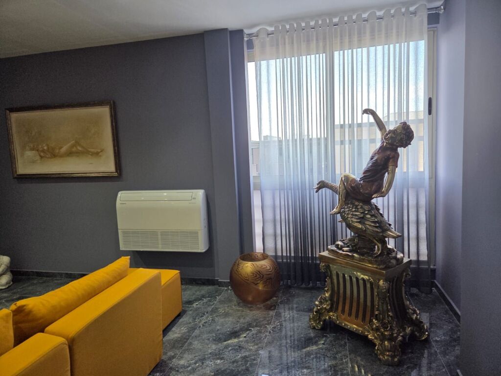 Qera | Apartament 2 + 1 | Rruga Panorama | 750 €/muaj