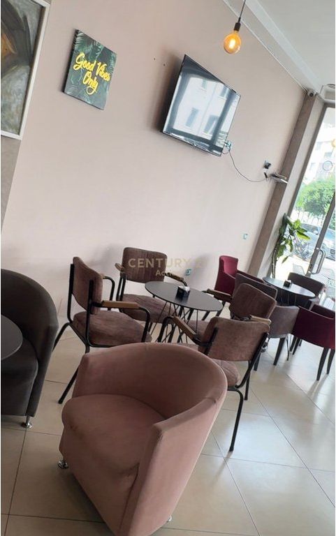🔑 Vendita Attività Funzionale – Bar/Caffè &amp; Pasticceria ad Astir