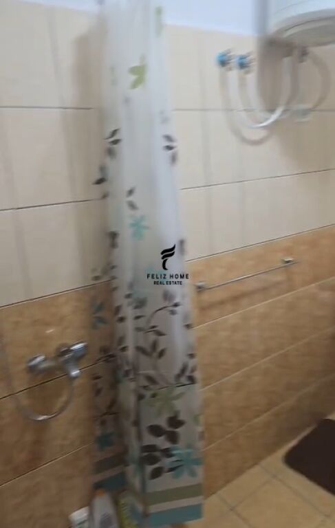 APARTAMENT ME QERA 2+1 BULEVARD I RI 450 EURO  FH-72466