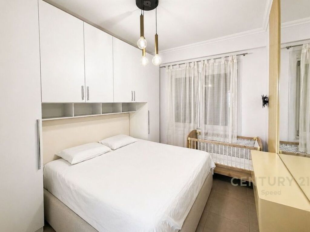 Appartamento 1+1 in vendita ad Astir