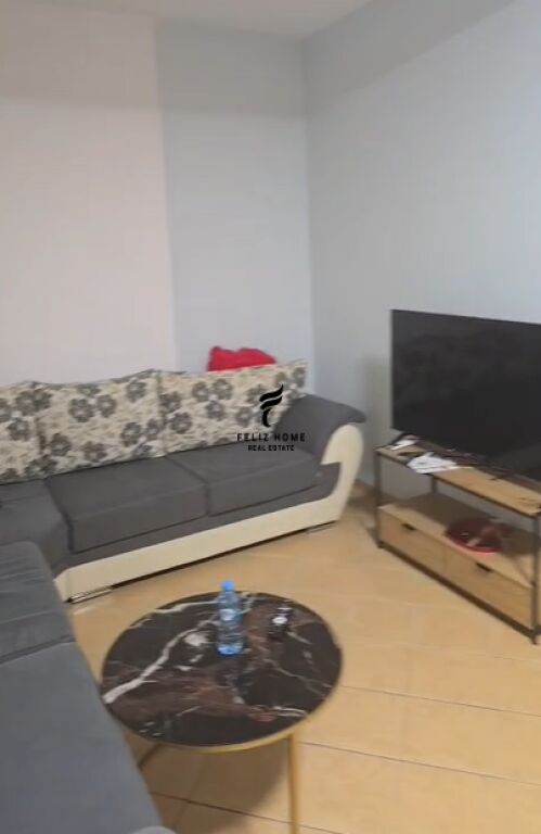 APARTAMENT ME QERA 2+1 BULEVARD I RI 450 EURO  FH-72466