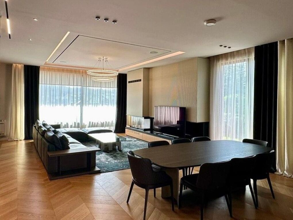 📌3-Storey Villa for Sale – Mandarin Residence