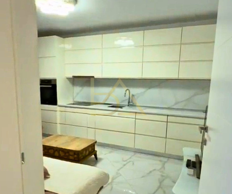 Appartamento in Affitto – Tirana, 5 Maji