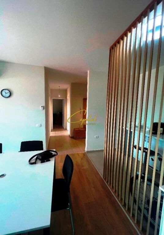 OFFICE FOR RENT 100 M2 PARIS COMMUNE 1,100 EURO