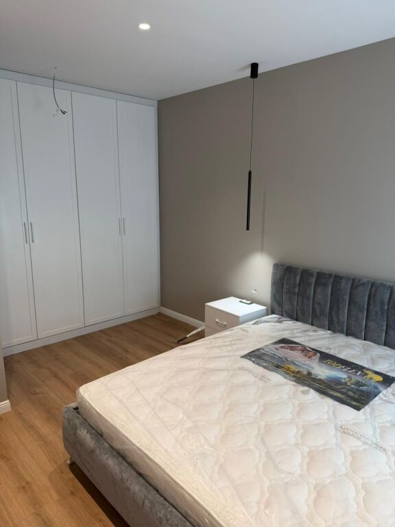 🏡 Apartament 1+1+ PARKING me qira tek Rr. Elbasanit