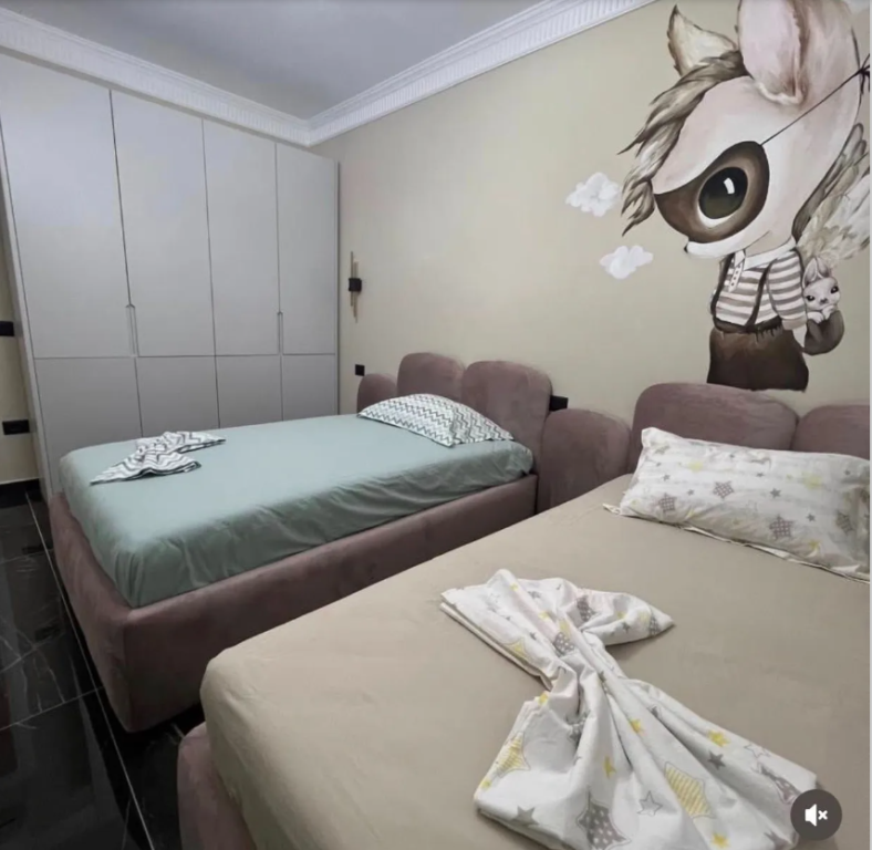 🏡 APARTAMENT ME QERA 2+1+2 me ballkon • Luxury
