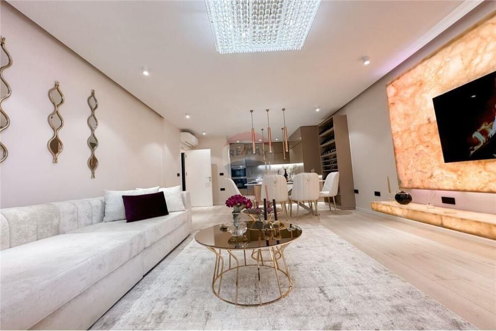 APARTMENT FOR SALE 2+1 NEAR THE ARTIFICIAL LAKE