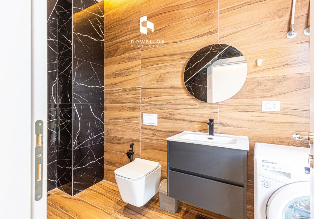 🟢 Shitet: Ultra 2+1+2wc &amp;Ballk. (📍Kompl. ARLIS - FARMACIA 10 ) Sip. 115m² Totalisht e Investuar, Kati 5 , Çmimi 265,000€ ✨️ + GARAZHD 27,000€