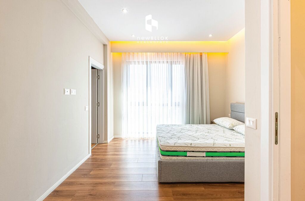 🟢 Shitet: Ultra 2+1+2wc &amp;Ballk. (📍Kompl. ARLIS - FARMACIA 10 ) Sip. 115m² Totalisht e Investuar, Kati 5 , Çmimi 265,000€ ✨️ + GARAZHD 27,000€