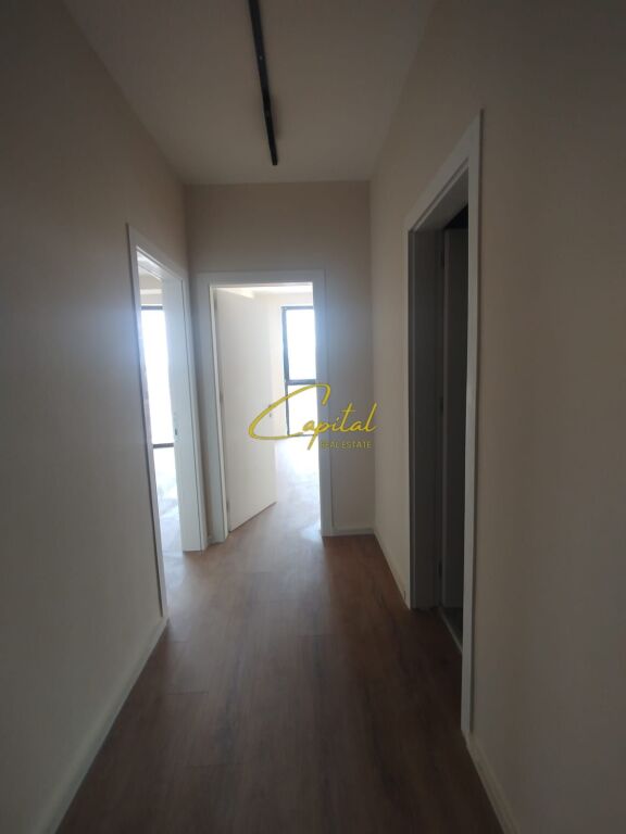 OFFICE FOR RENT 75 M2 GOLDEN TOWER RESIDENCE 60,000 LEKE