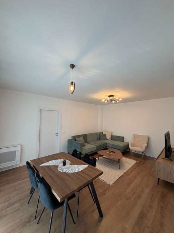 Apartament 2+1 per qira tek Akses Tirana