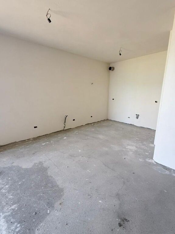 Apartment 2+1 for sale at orbital complex 5, near the new boulevard