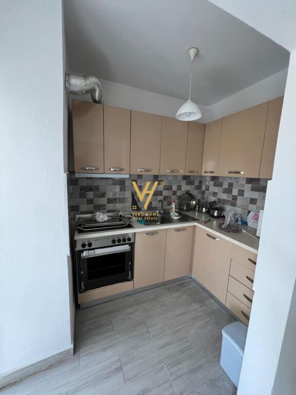 JEPET APARTAMENT 1+1 ME QIRA NE ALI DEM 500 EURO
