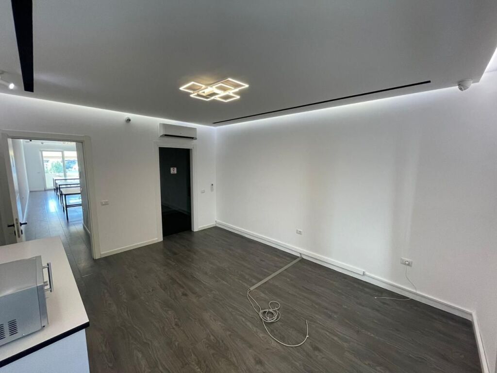 OFFICE FOR RENT 130M2 PARIS MUNICIPALITY