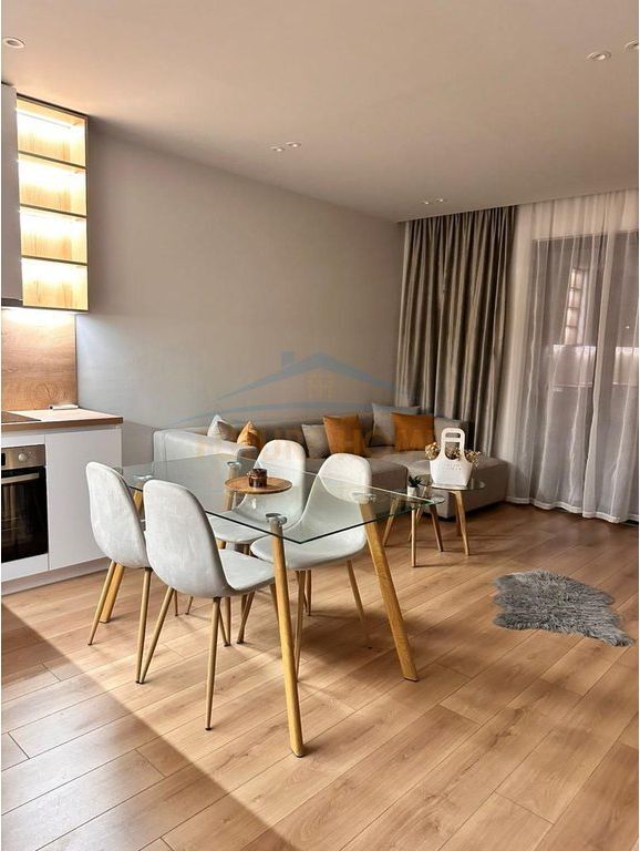 Qera, Apartament 2+1 Rruga Panorama, Tiran