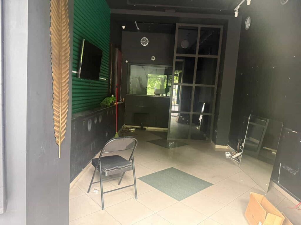 Shop for rent at Bajram Curri Boulevard (ID BD21890) Tirana
