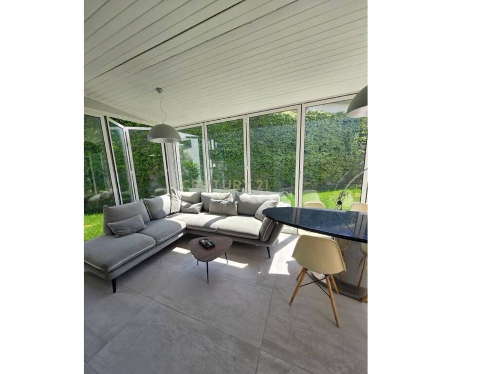 Luxury Villa for Sale in Long Hill Residence