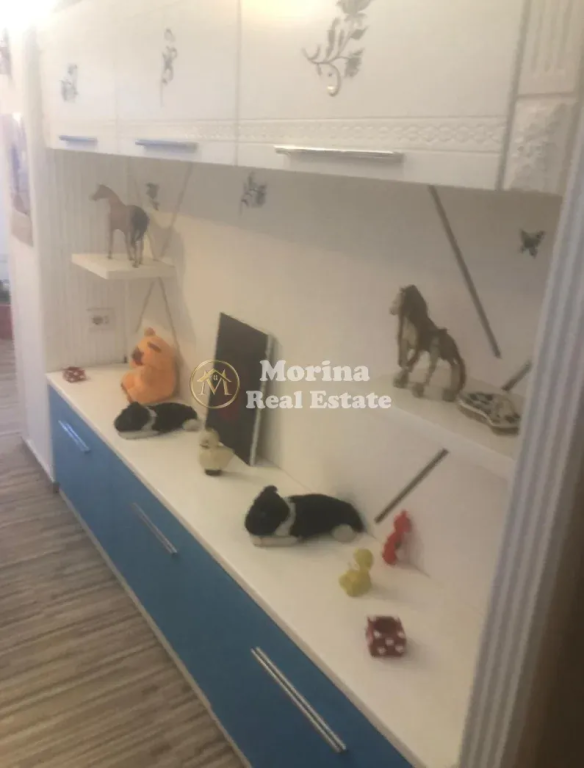 Affitto | Vilë 3 + 1 | Siri Kodra | 400 €/mese