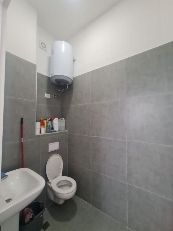 Shitje | Ambjent Biznesi | Rruga Don Bosko | 120000 €