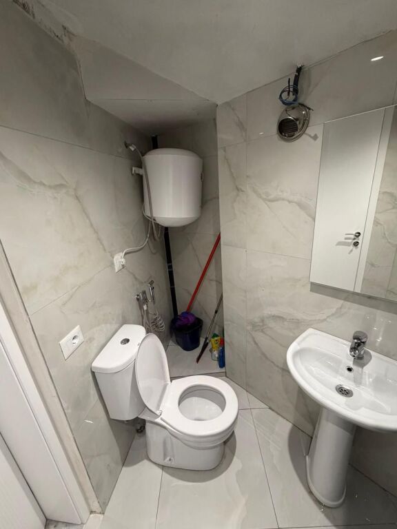 Apartament me qera - Brryli