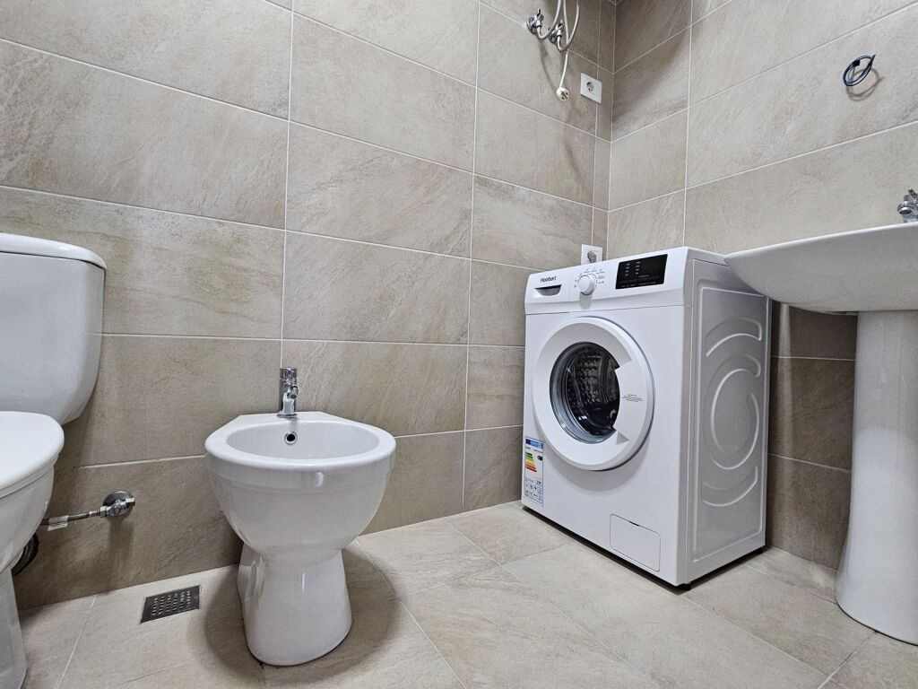 Apartament 2+1+2 me qira