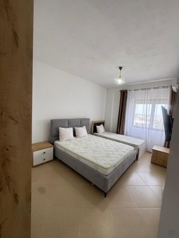 Super 2+1 apartment at Kodra e Diellit 1 residence with parking