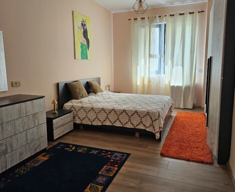 📌 Jepet me qira apartament 2+1+2 te Liqeni i Thatë – pranë Radisson
