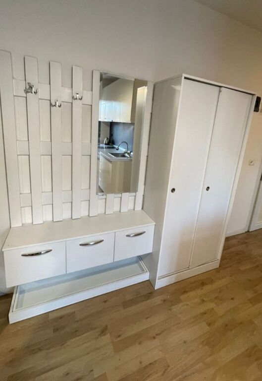 📌Jepet apartament 1+1 me qira tek Rrugica e Sales