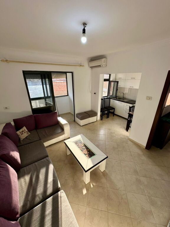 Affitto | Apartament 1 + 1 | Lapraka | 400 €/mese