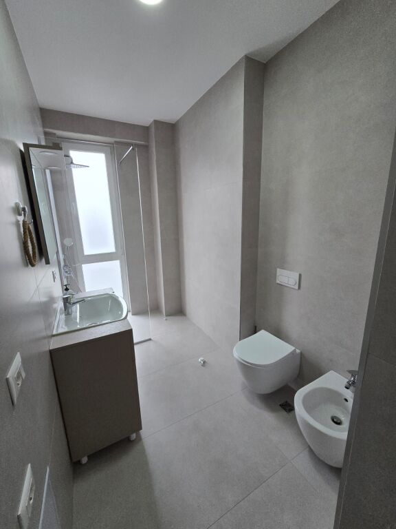 📌Jepet me qira apartament 3+1+2 në Forest Green 🌿 – Liqeni i Thatë