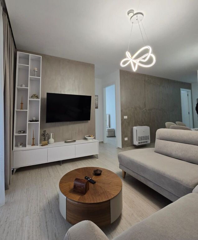 📌Jepet me qira apartament 3+1+2 në Forest Green 🌿 – Liqeni i Thatë