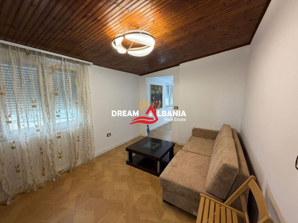 Jepet me qera apartament 2+1+2 tek Irfan Tomini prane shkolles 26 Nentori (ID 42215543)