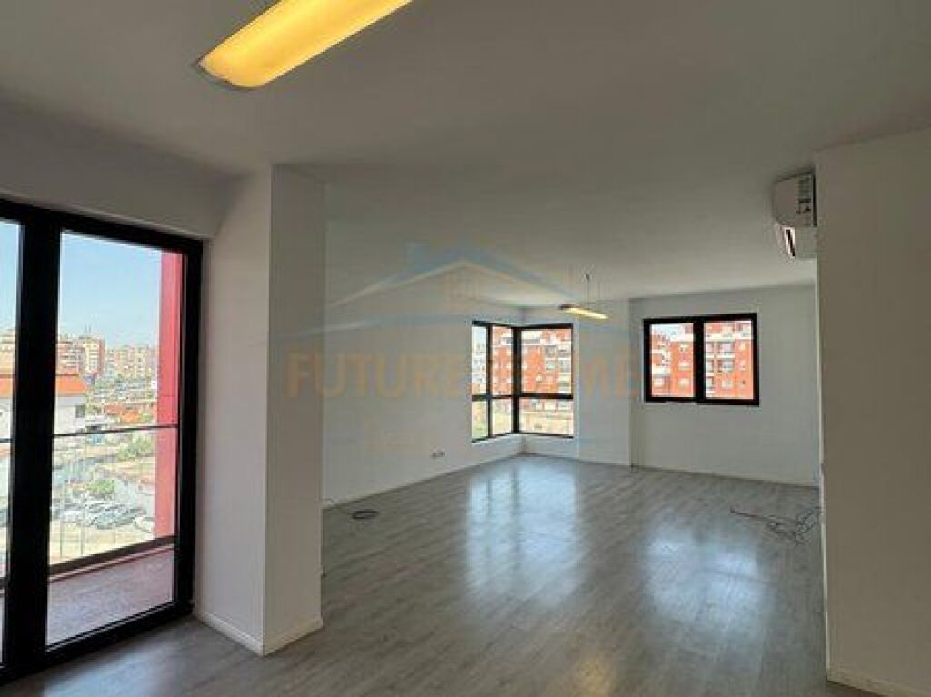 In vendita, Appartamento 2+1+2+Deposito, Residenza Future Home, Nuovo Anello, Tirana