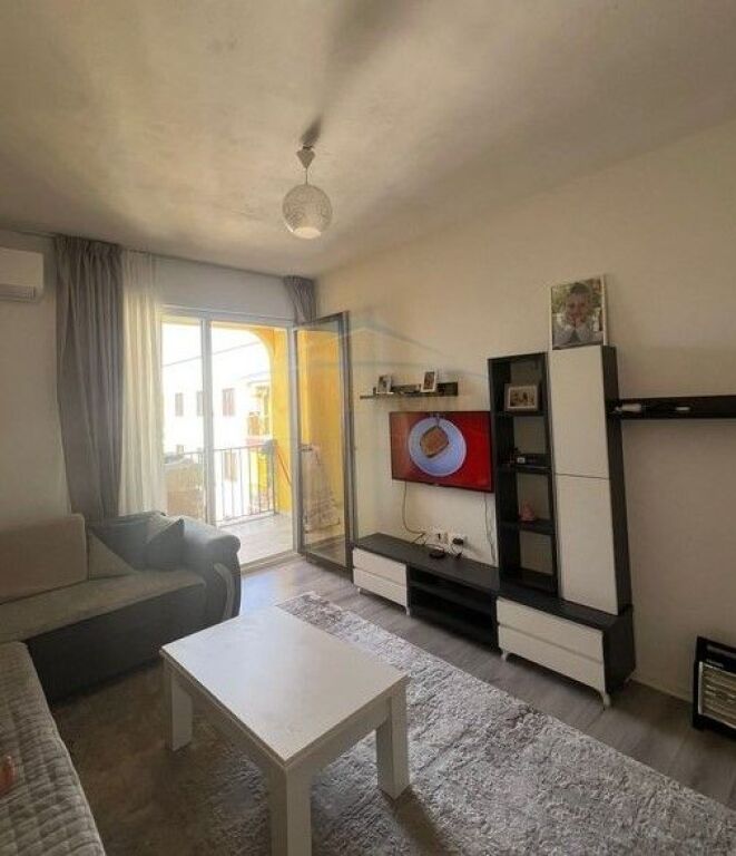 Shitet Apartament 2+1+Post Parkimi, Yzberisht, Grand Galery.