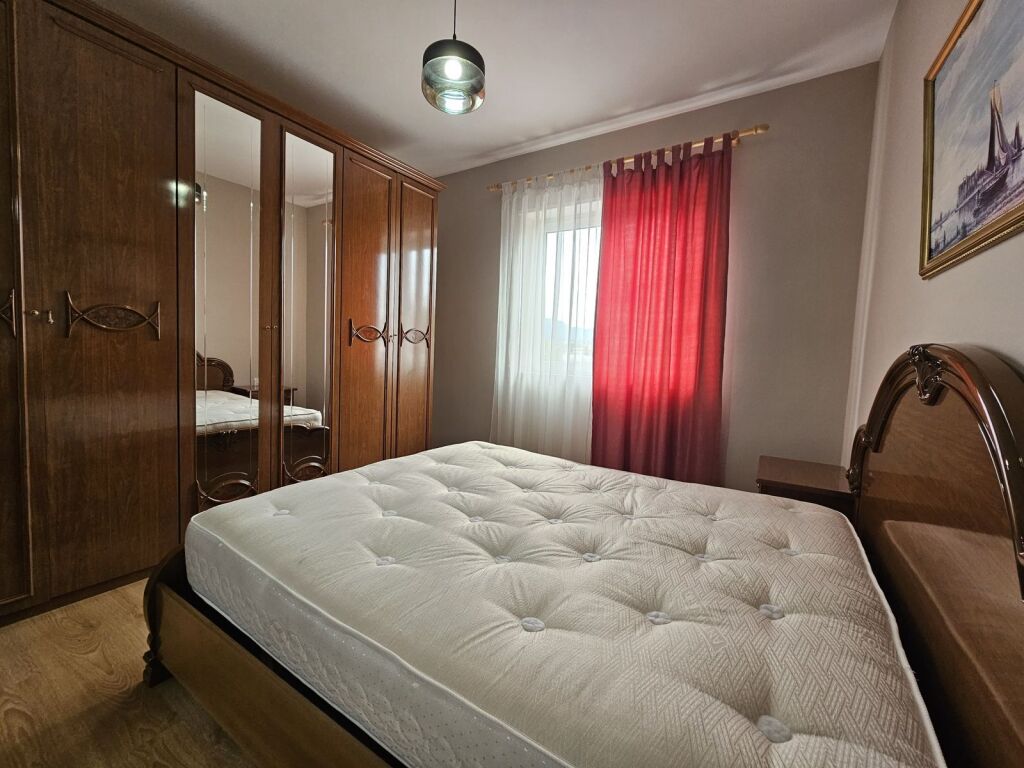 Apartament 2+1+2 me qira