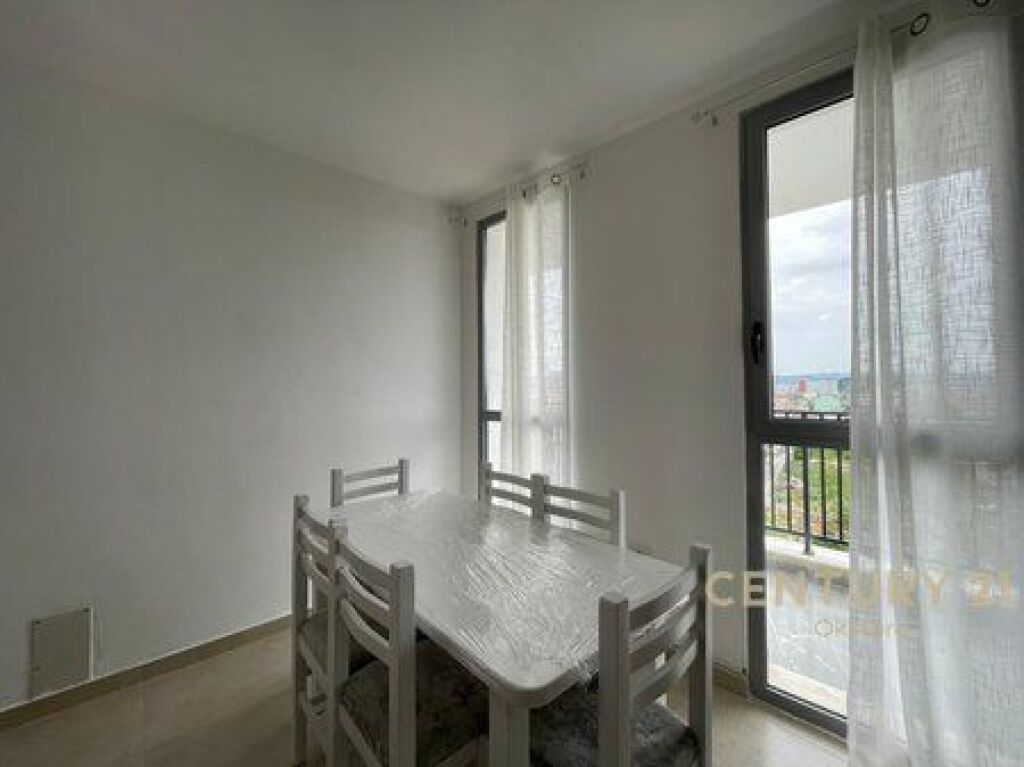 APARTAMENT PËR QIRA 2+1 TE 5 MAJI