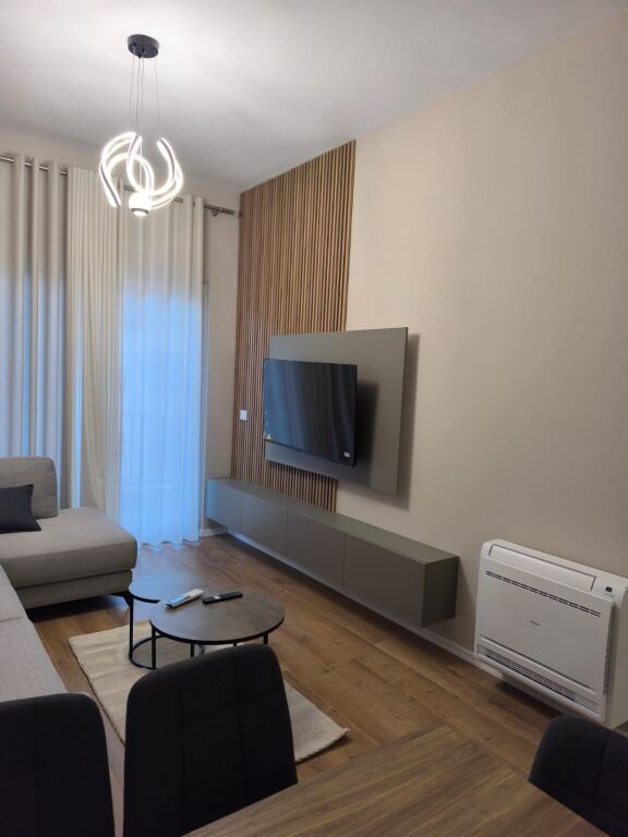 Qera | Apartament 1 + 1 | Rruga Dritan Hoxha | 600 €/muaj