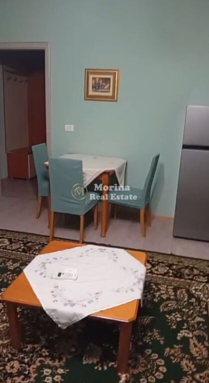 Rent | Shtëpi private 2 + 1 | Shkozë | 350 €/month