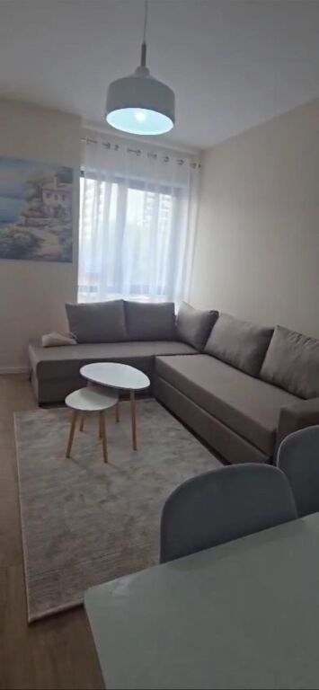 Qera | Apartament 2 + 1 | Rruga 5 Maji | 550 €/muaj