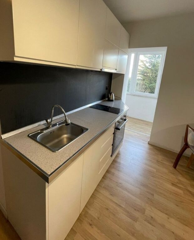 Jepet me qira apartament 1+1 – Rrugica e Salës, Rruga e Elbasanit