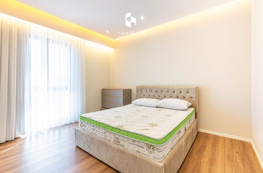 🟢 Shitet: Ultra 2+1+2wc &amp;Ballk. (📍Kompl. ARLIS - FARMACIA 10 ) Sip. 115m² Totalisht e Investuar, Kati 5 , Çmimi 265,000€ ✨️ + GARAZHD 27,000€