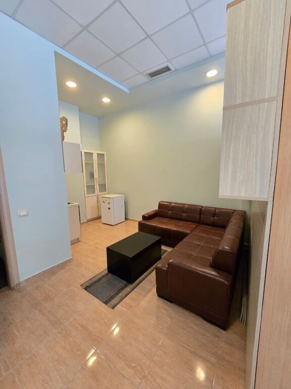 🏢 Commercial Space for Sale – Ambasador 2