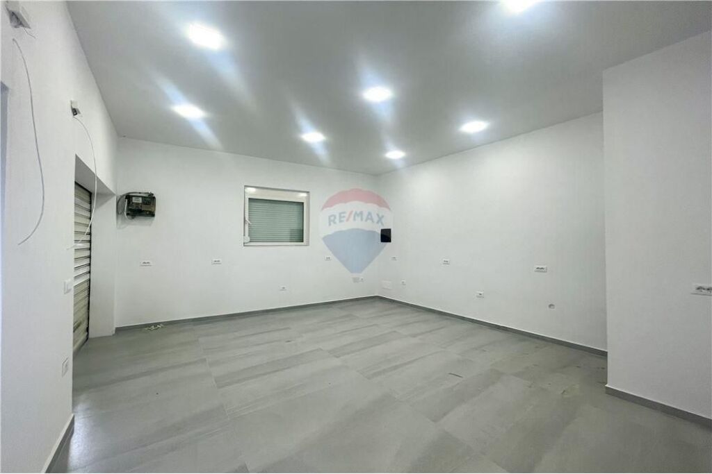 Business premises for rent on Kavaja Street – 500€/month
