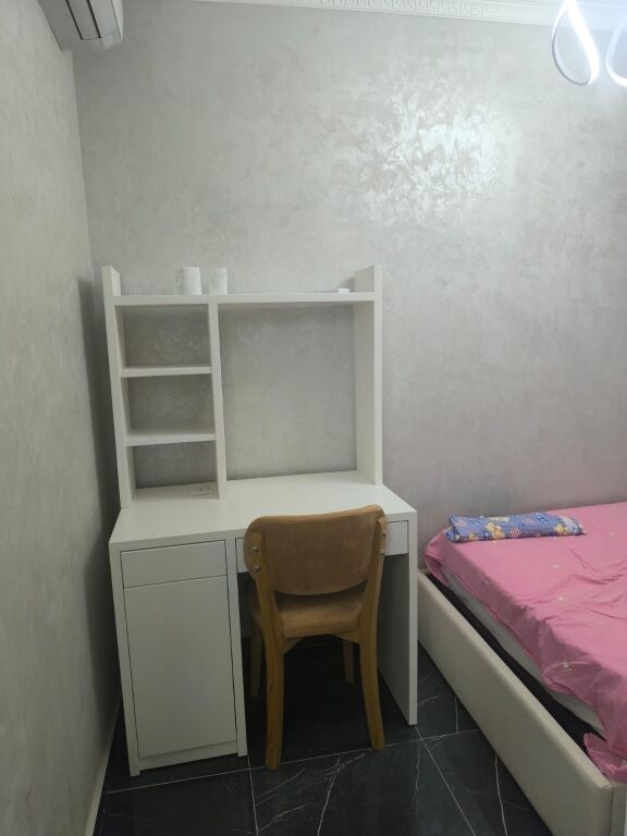 Shitet apartament 2+1 ne astir
