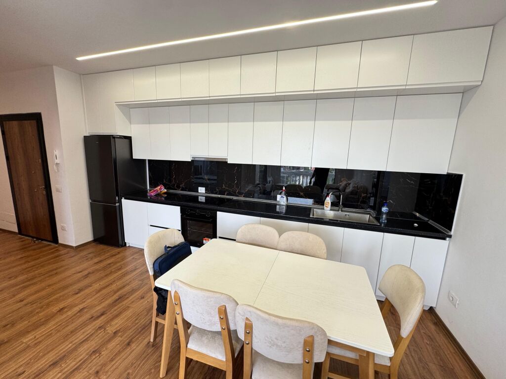 🏢 Apartment 2+1+2 for Rent 📍Paskuqan, white palace 🏠 Typology: 2+1+2 🛗 Floor: 6 with elevator 💶 Price: 500 Euro / month